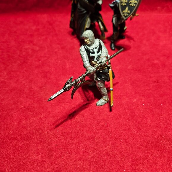 Schleich and Papo Knights - Picture 4 of 16